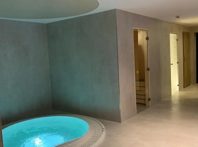 Skalka Zieleniec Rezort Duszniki Zdrój